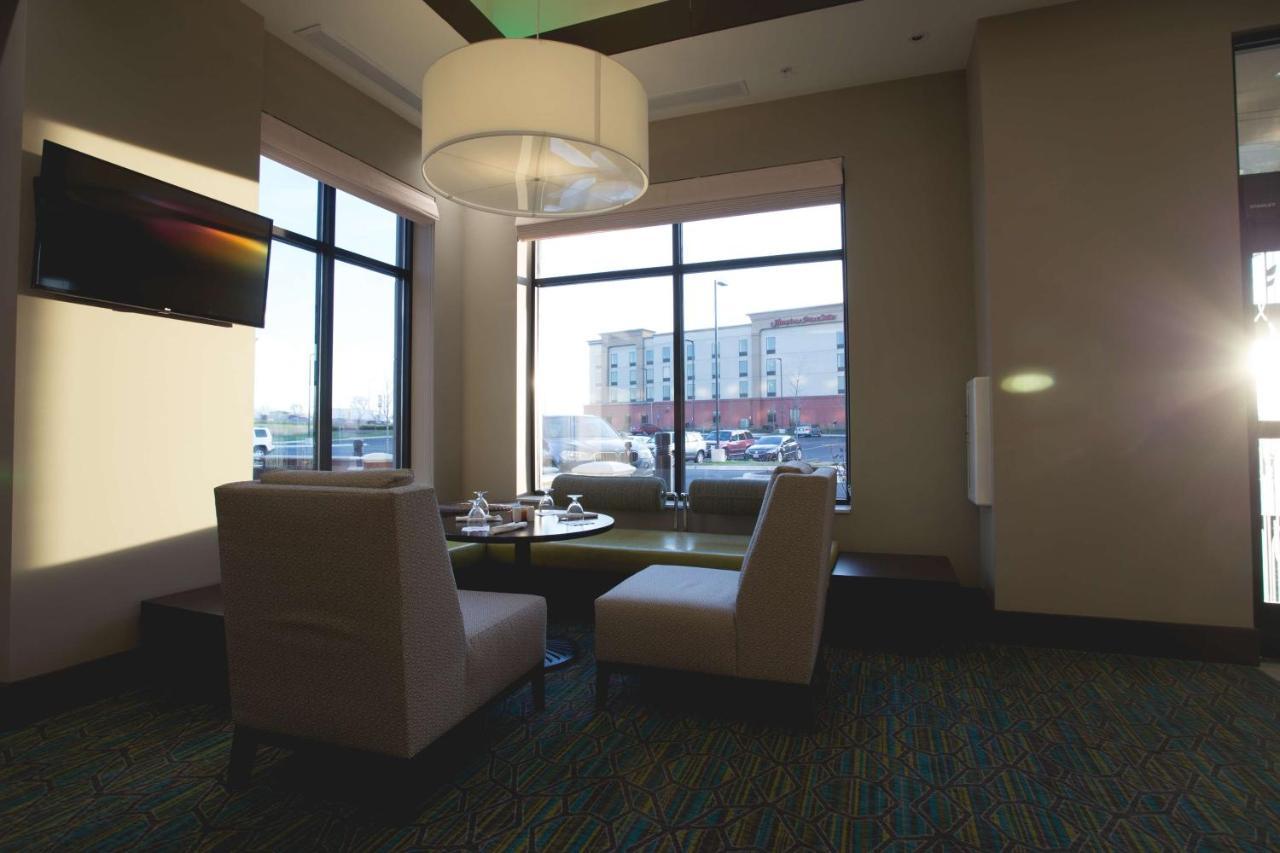 Hilton Garden Inn Bolingbrook I-55 Exterior photo