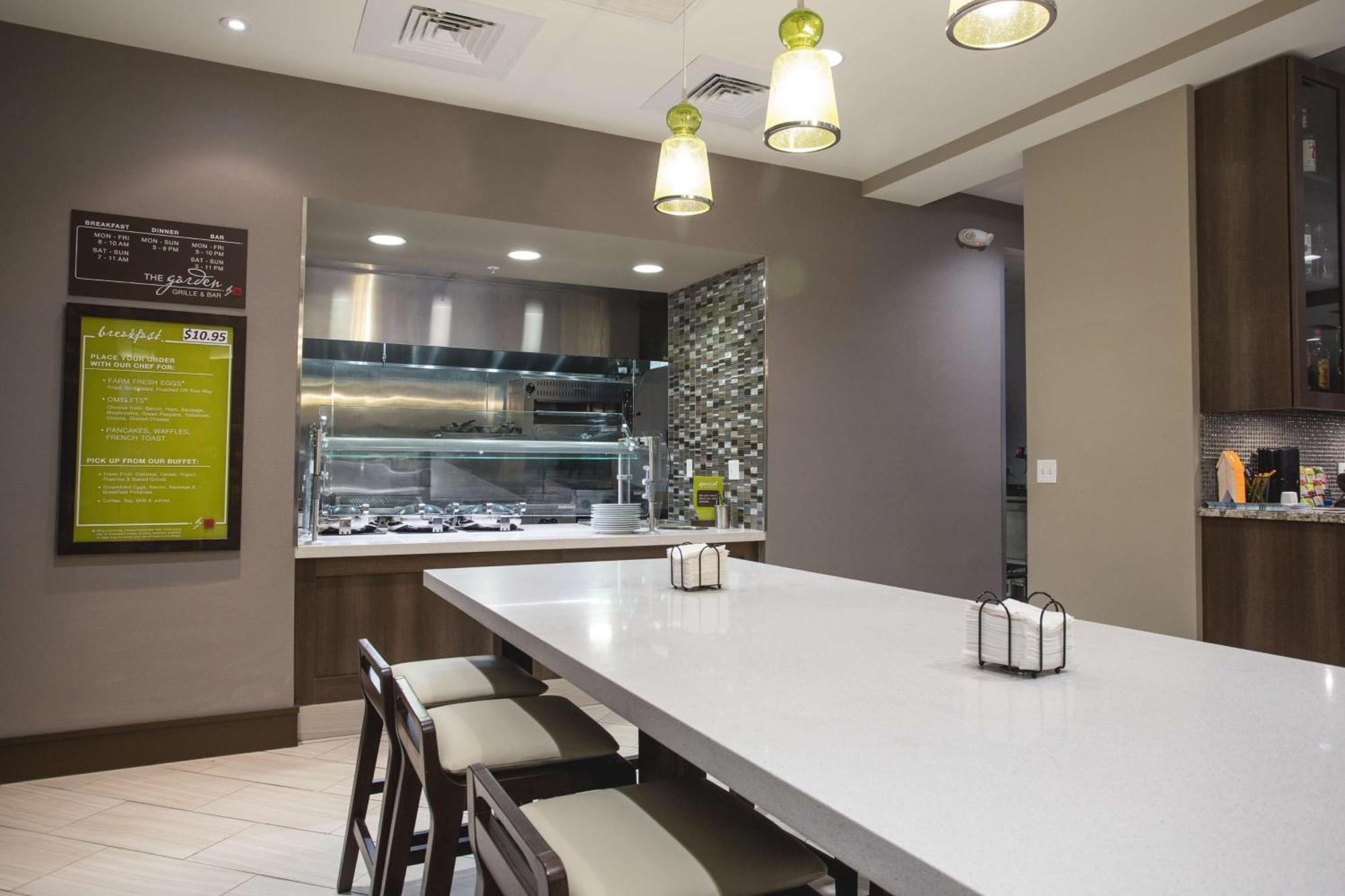Hilton Garden Inn Bolingbrook I-55 Exterior photo